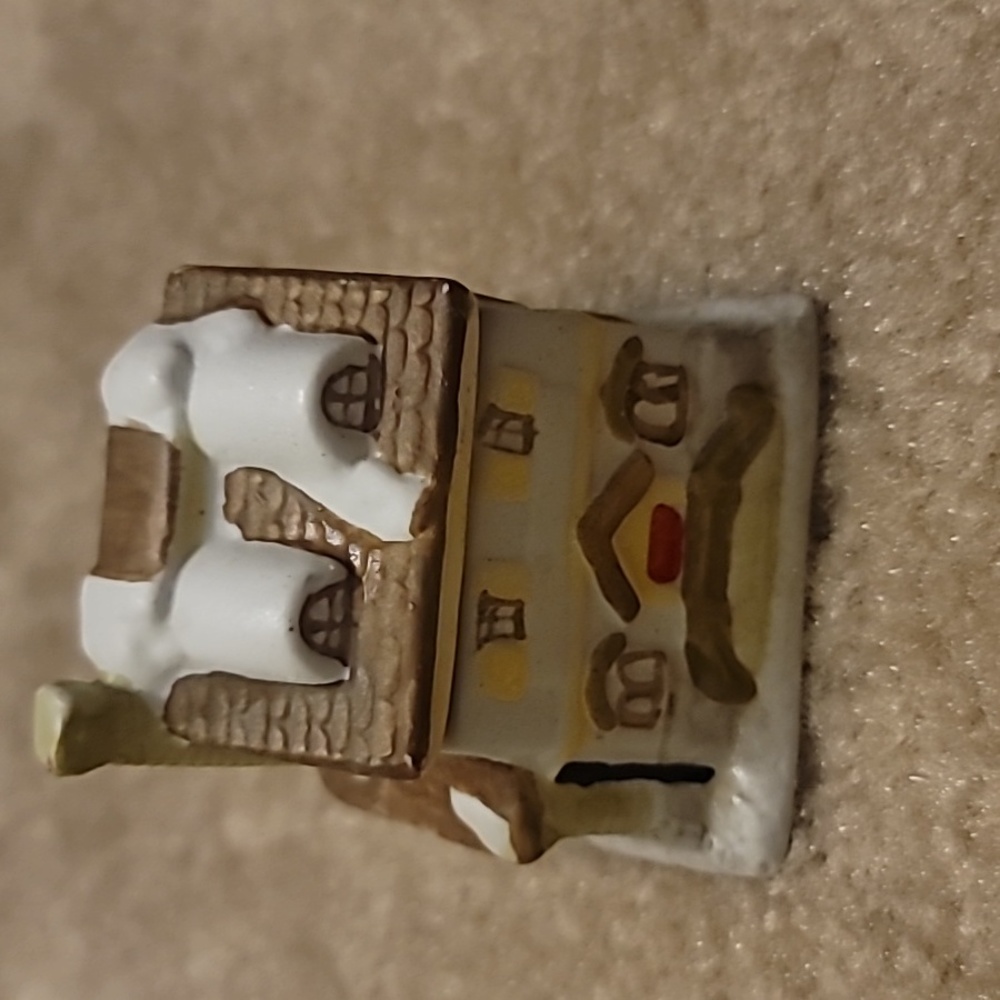 Vintage Porcelain Trinket Box House